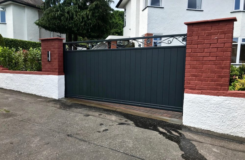 Automatic Cantilever Sliding Gate Installed in Edinburgh
